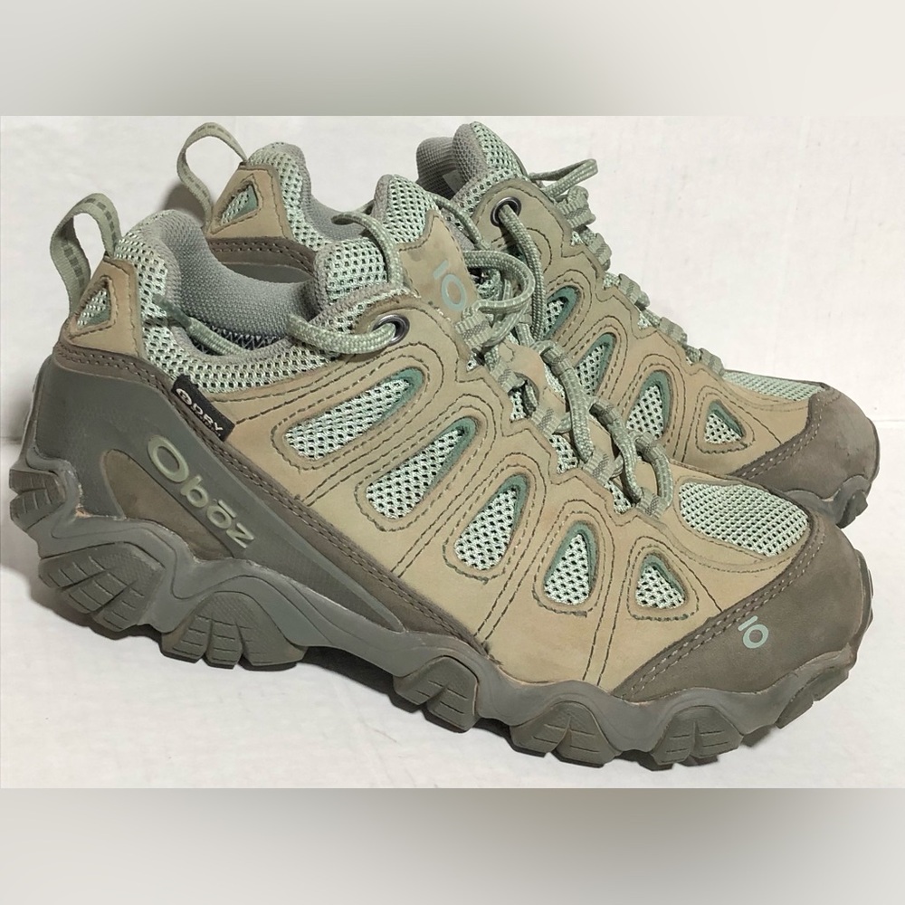 Oboz Women's Hiking Shoes Beige & Sage Green